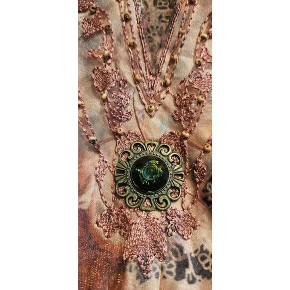 B.L.E.U WOMAN 2X Pink Floral Blouse 3/4 Flair Sleeves Embroidered Lace Beaded - Picture 4 of 11